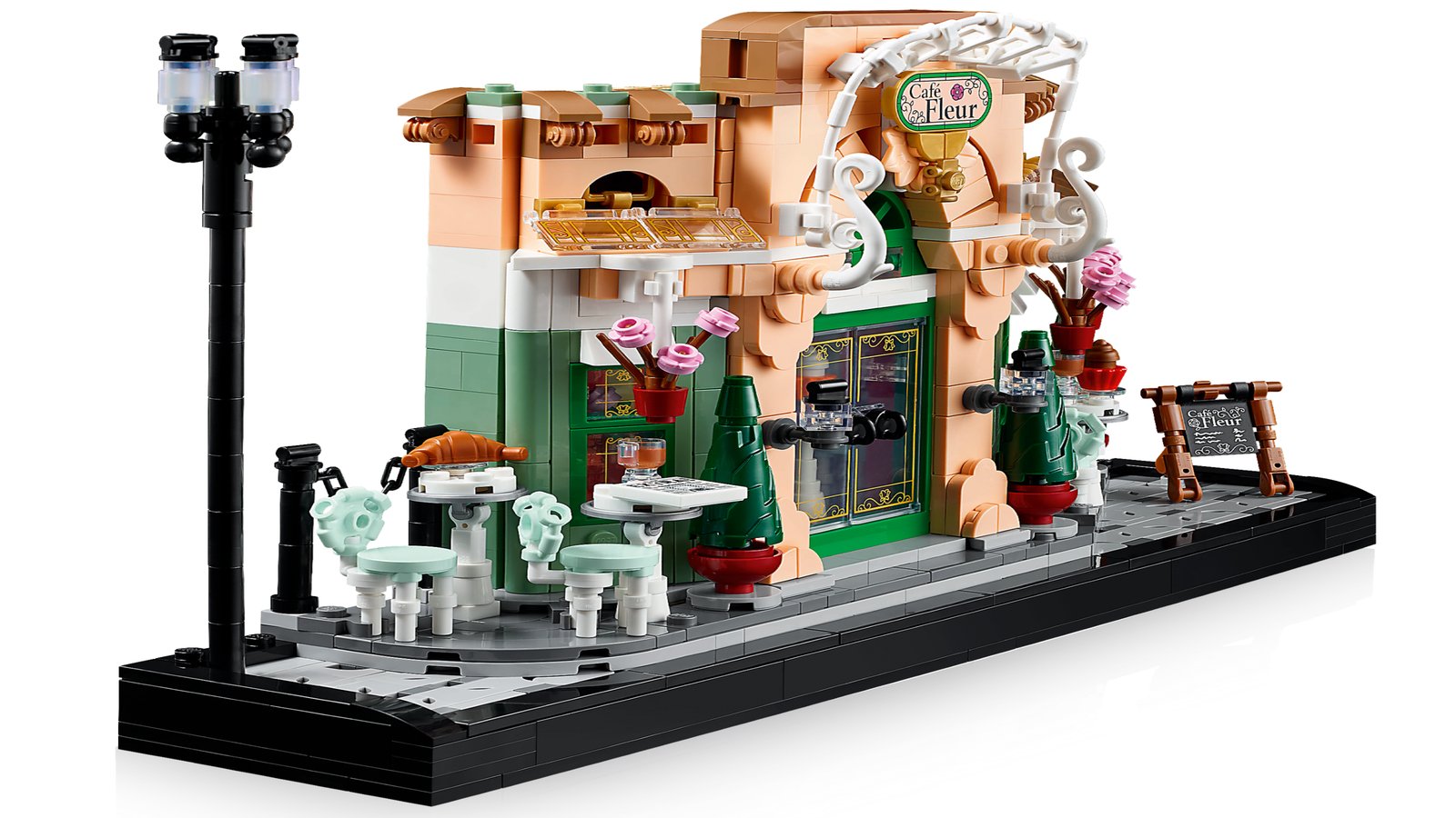 LEGO French Café — Official LEGO gallery 4 of 4 — LEGO set 10362