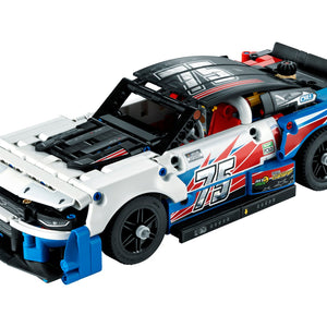 LEGO NASCAR® Next Gen Chevrolet Camaro ZL1 — Official LEGO gallery 1 of 4 — LEGO set 42153