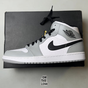 Air Jordan 1 Mid Light Smoke Grey | 554724-092 | Size 9 Men's US *READ DESC*