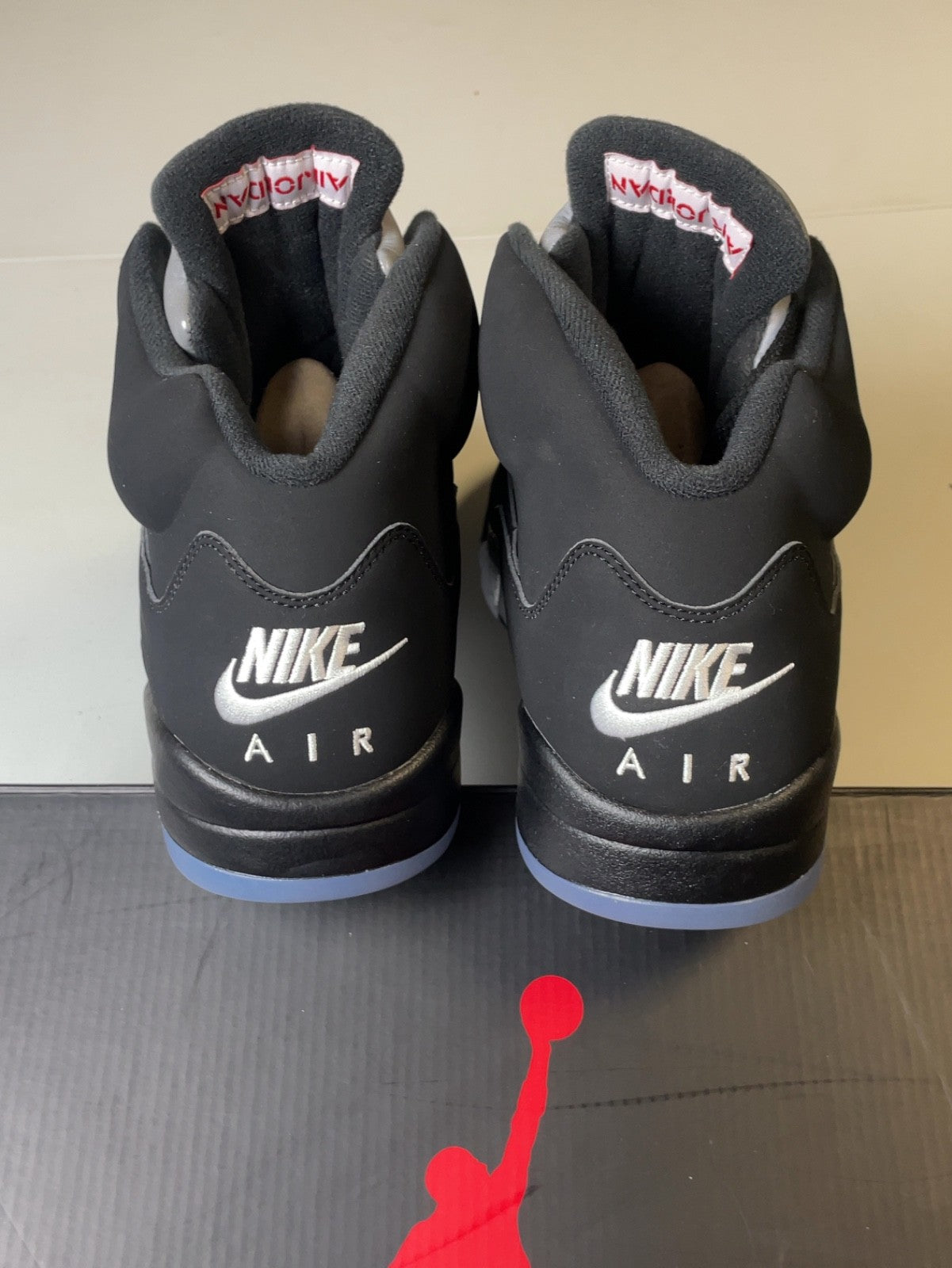 Air Jordan 5 Retro Black Metallic (2016) | 845035-003 | Size 12 Men's US