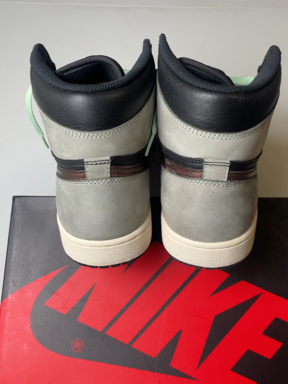 Air Jordan 1 Retro High Light Army Rust Shadow Patina |555088-033 | Size 12 M US