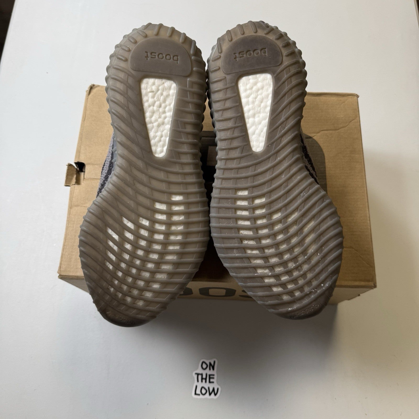 Adidas Yeezy Boost 350 V2 Beluga 2.0 AH2203 US Men Size 9.5 