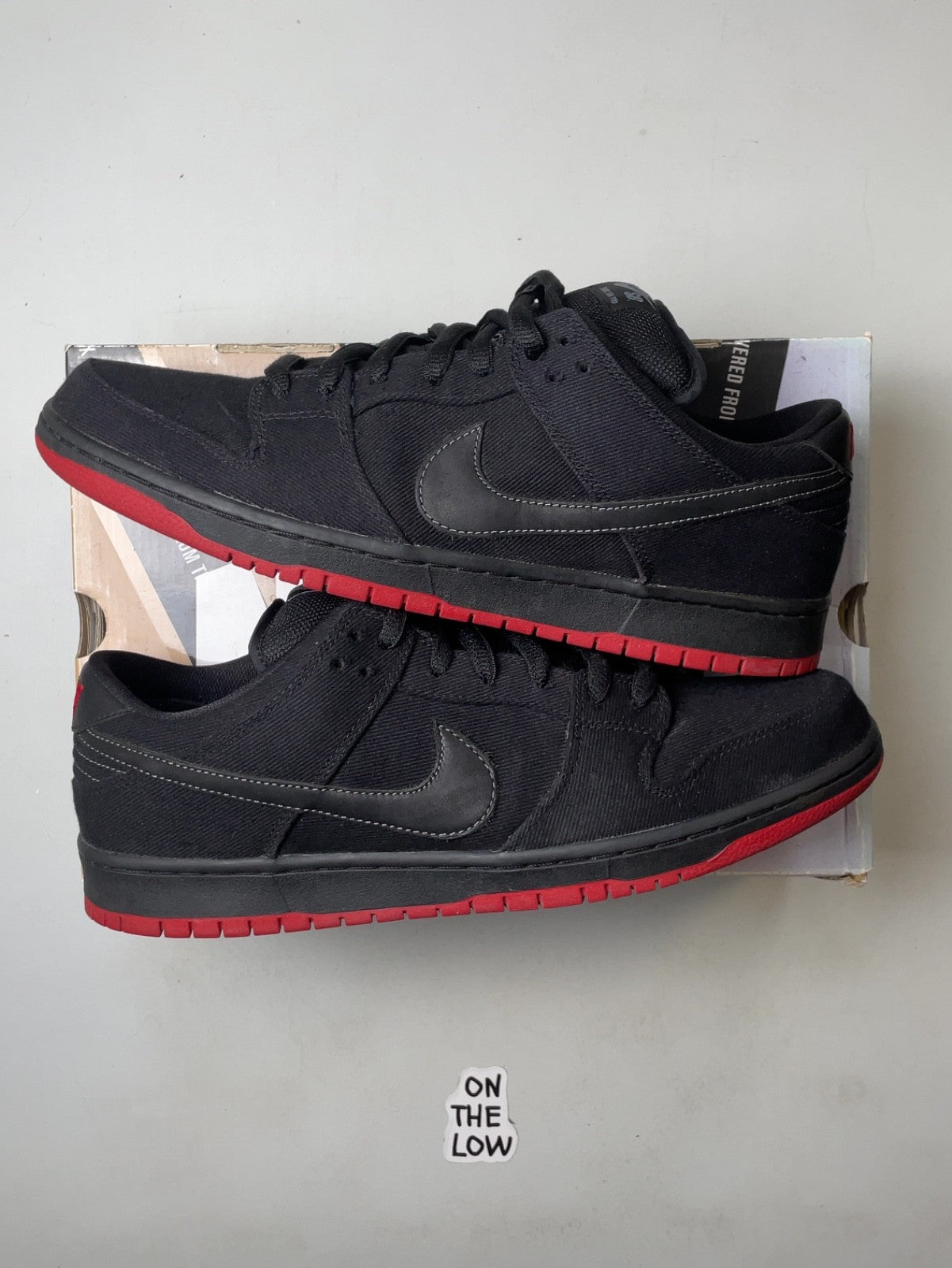 Nike SB Dunk Low Levis Black Denim | 573901-001 | Size 12 Men's US