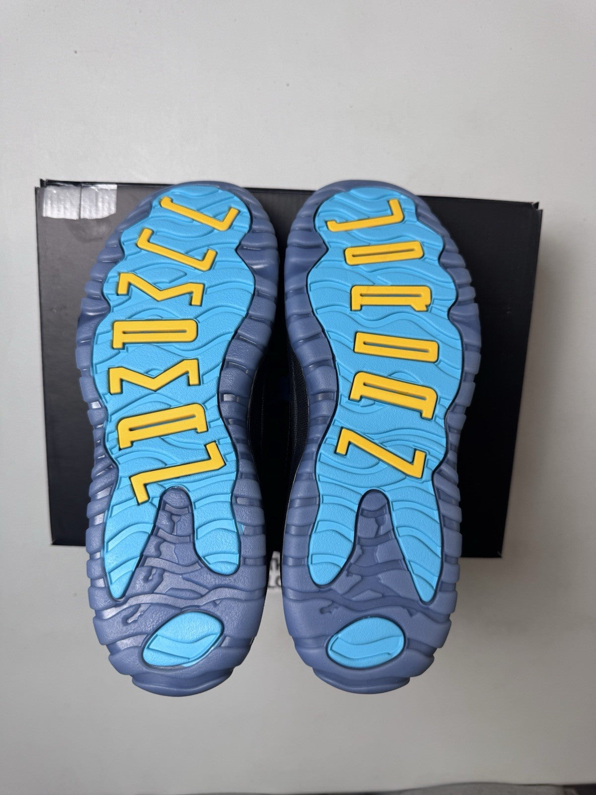 Jordan 11 Retro Gamma Blue 2025 (PS) | 378039-047 | size 3Y / 4.5W