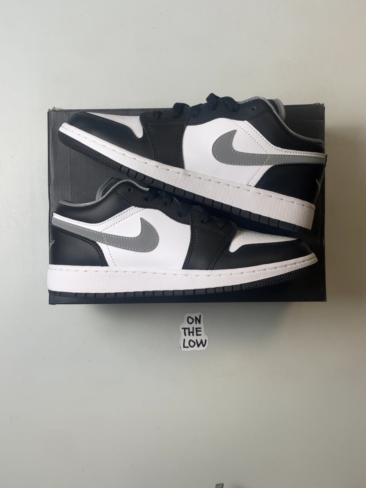 Air Jordan 1 Low Black White Grey (GS) | 553560-040 | Size 6.5Y / 8W