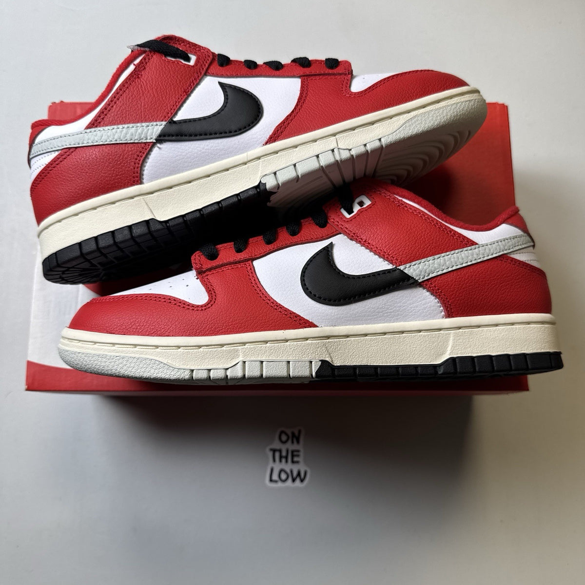 Nike Dunk Low Chicago Split | DZ2536-600 | Size 9 Mens US | NEW | SHIPS FAST!