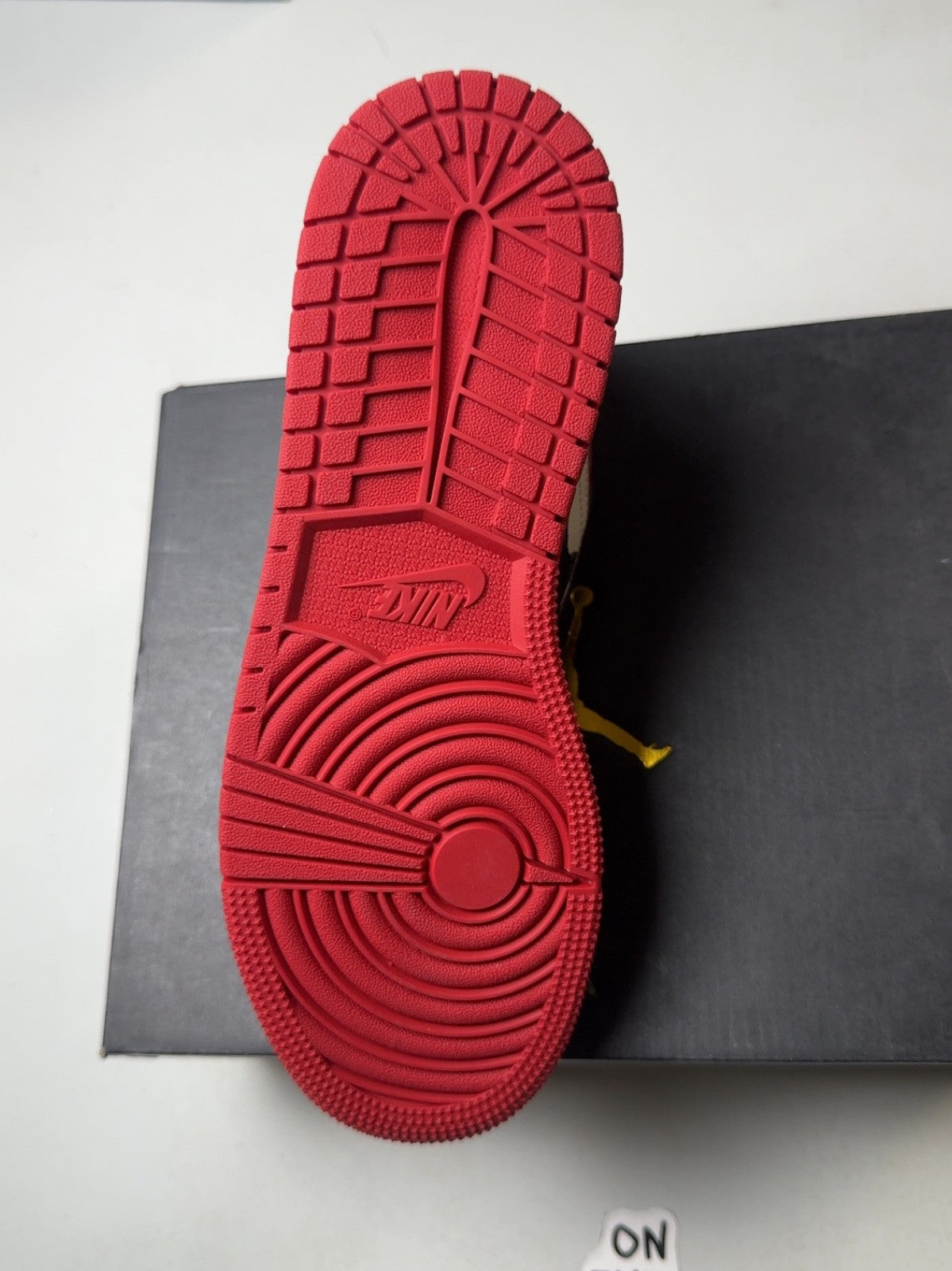 Air Jordan 1 Low Bred Toe (GS) | 553560-612 | Size 5 Y *READ DESC*