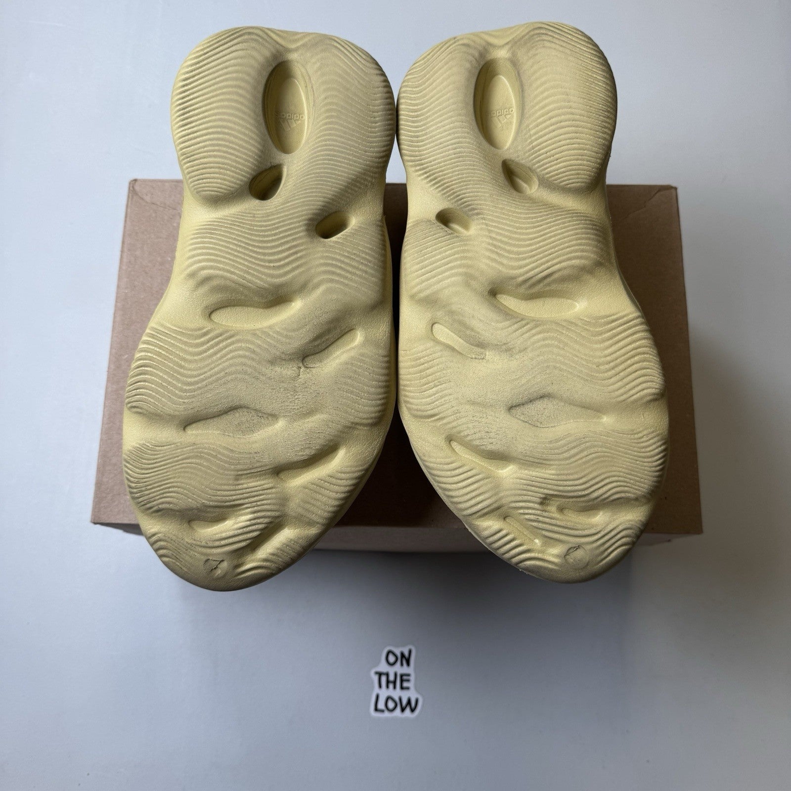 adidas Yeezy Foam Runner Sulfur | GV6775 | Size 10 mens