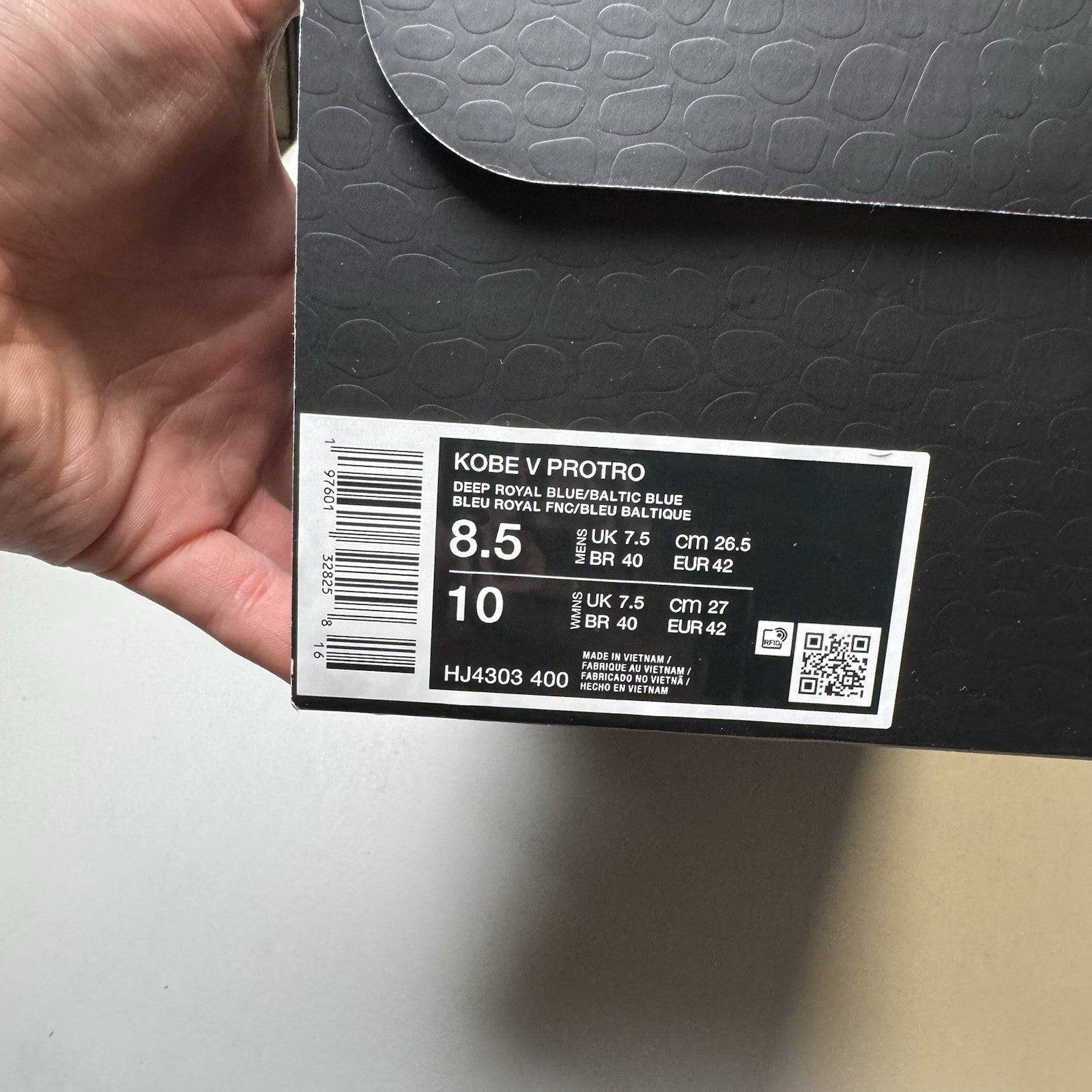Nike Zoom Kobe 5 Protro X-Ray - Size 8.5 (HJ4303-400)