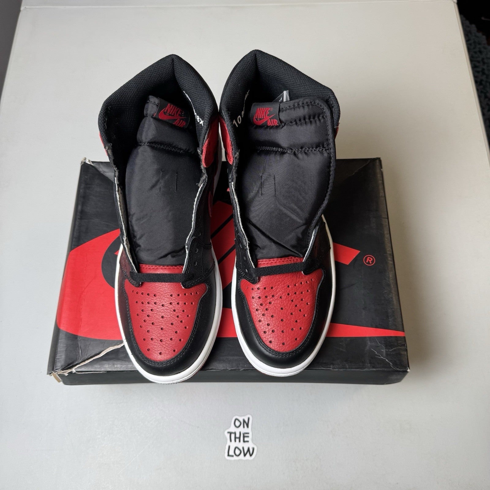 Nike Air Jordan 1 Retro High Banned Bred 2016 | NEW | 555088-001 | Size 10 Mens
