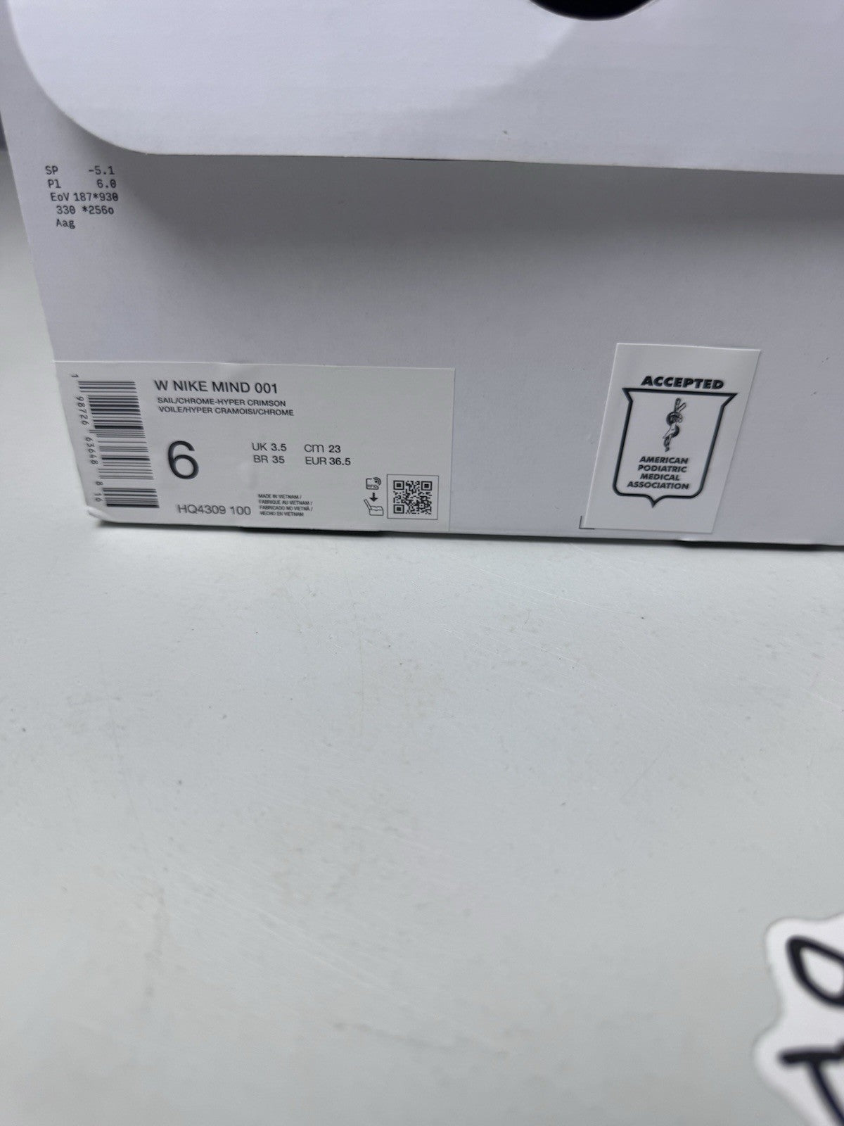 Womens Nike Mind 001 Sail Pregame Slides Mule  NEW | HQ4309-100 | size 5W-9W