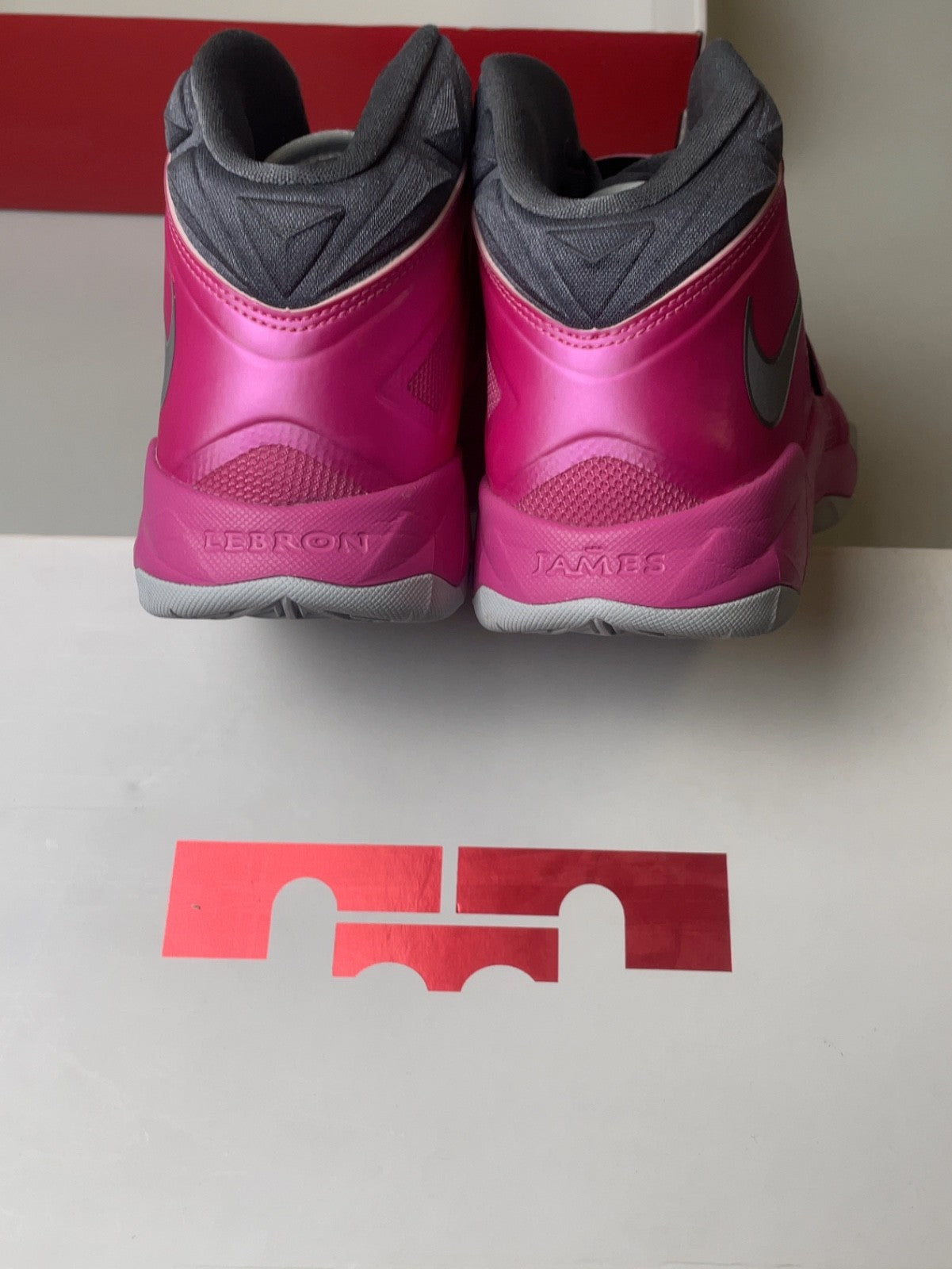 Nike LeBron Zoom Soldier 7 Kay Yow | 599264-600 | Size 10 Men's US