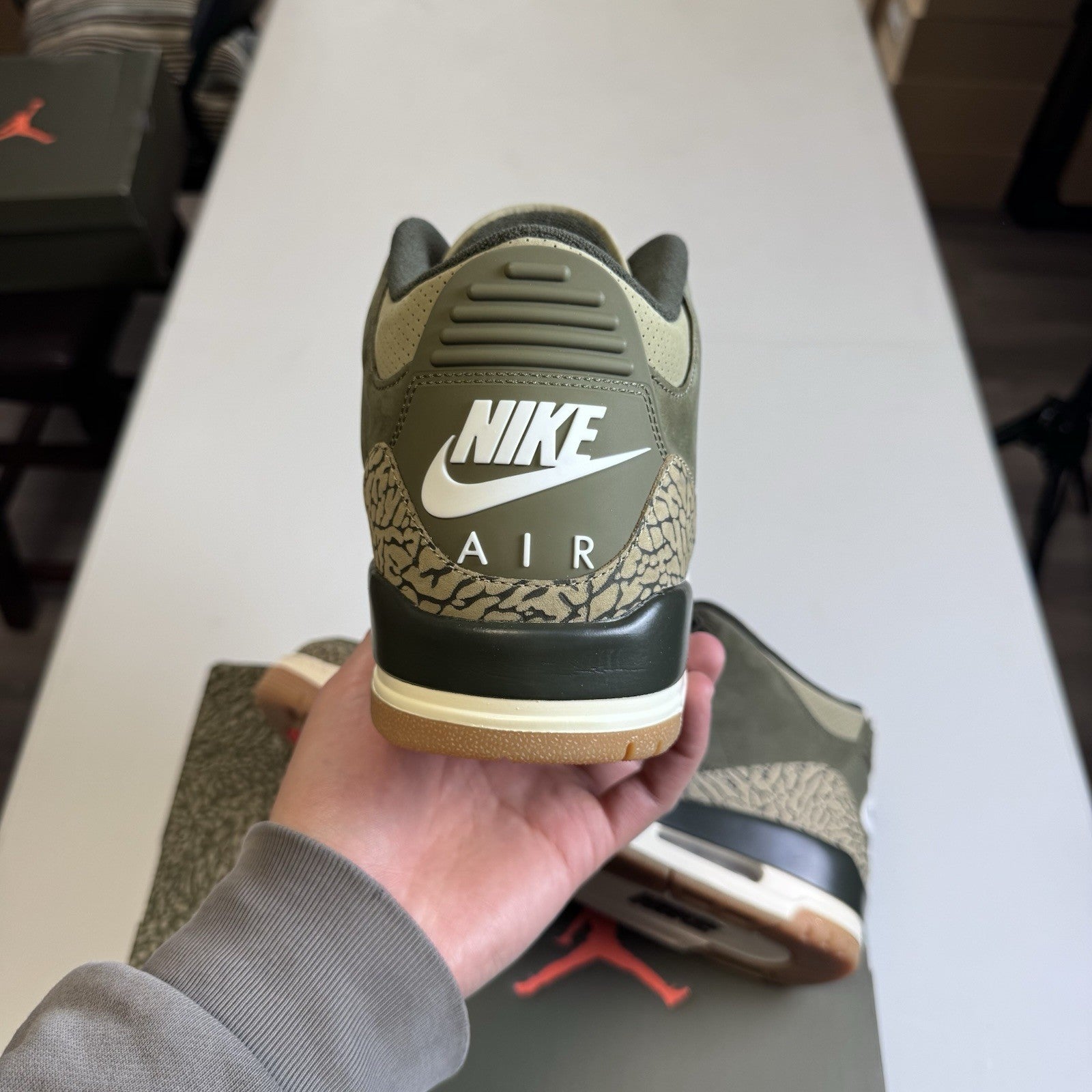 Nike Air Jordan 3 Retro Family Affair Olive Green | DN3707-202 | size 13 mens