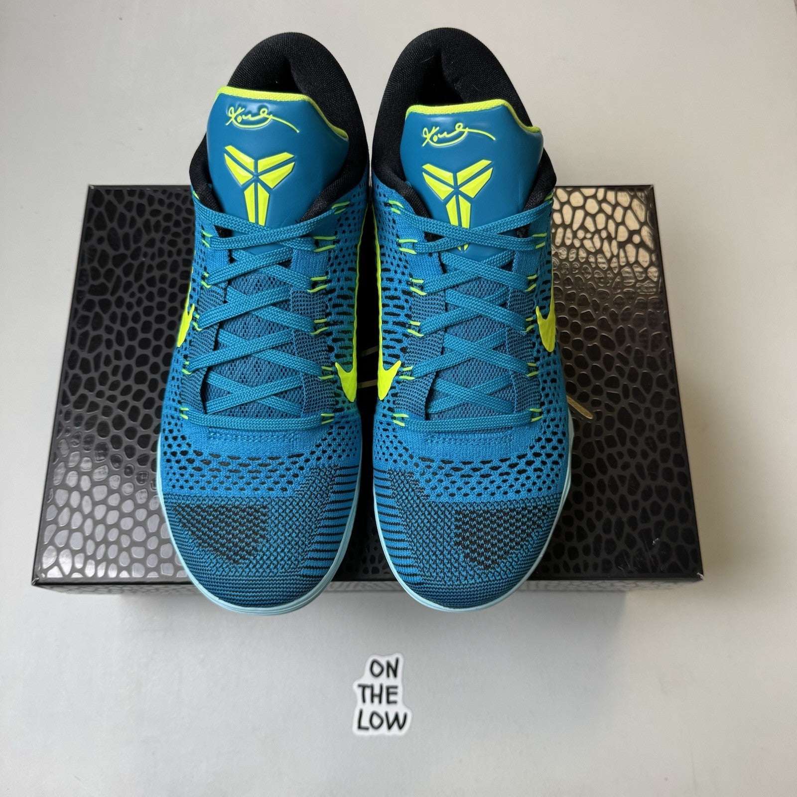 Men’s Kobe 9 Elite Low Protro Perspective |  IO3673-400 | NEW | Size 9 Mens US