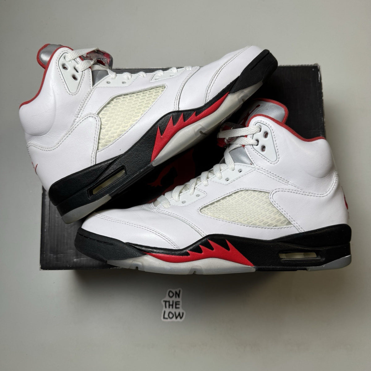 Nike Air Jordan 5 Retro Fire Red (2020) DA1911-102  Size 9.5 Mens | SHIPS FAST!
