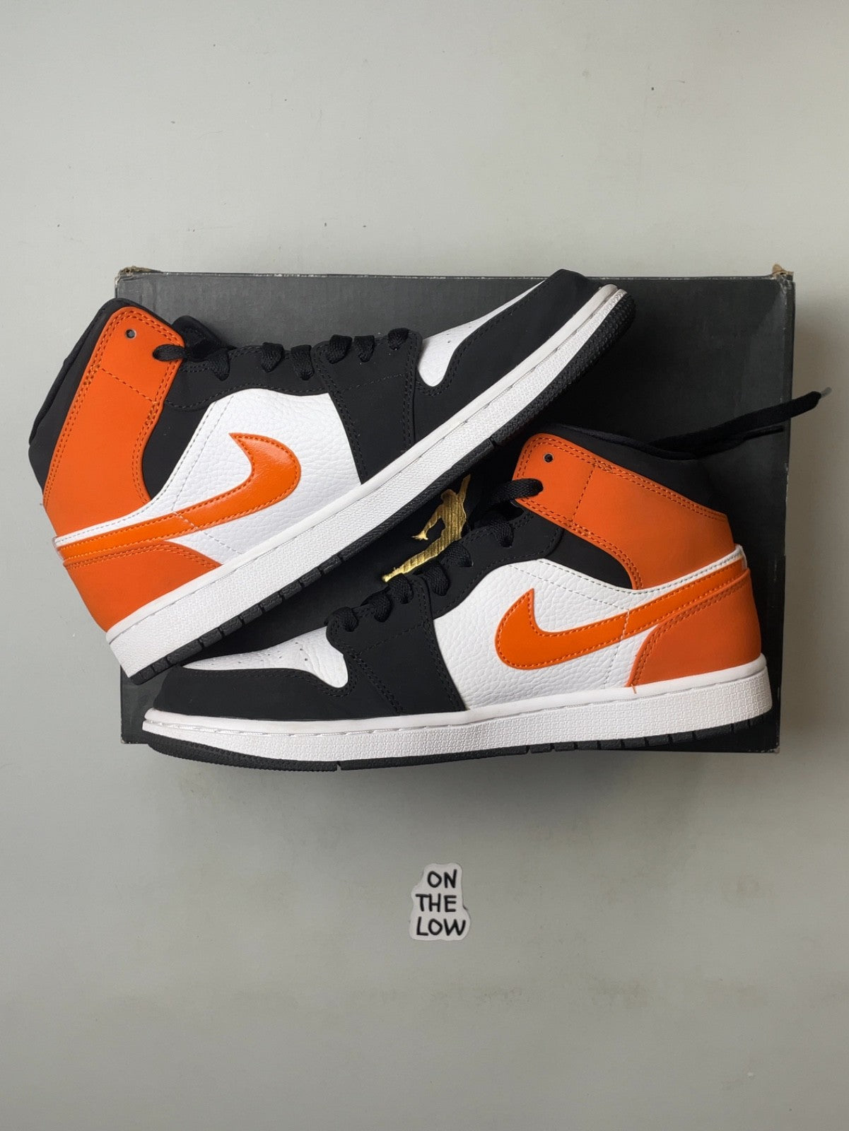 Jordan 1 Mid Shattered Backboard | 554724-058 | Size 9.5 Men's US