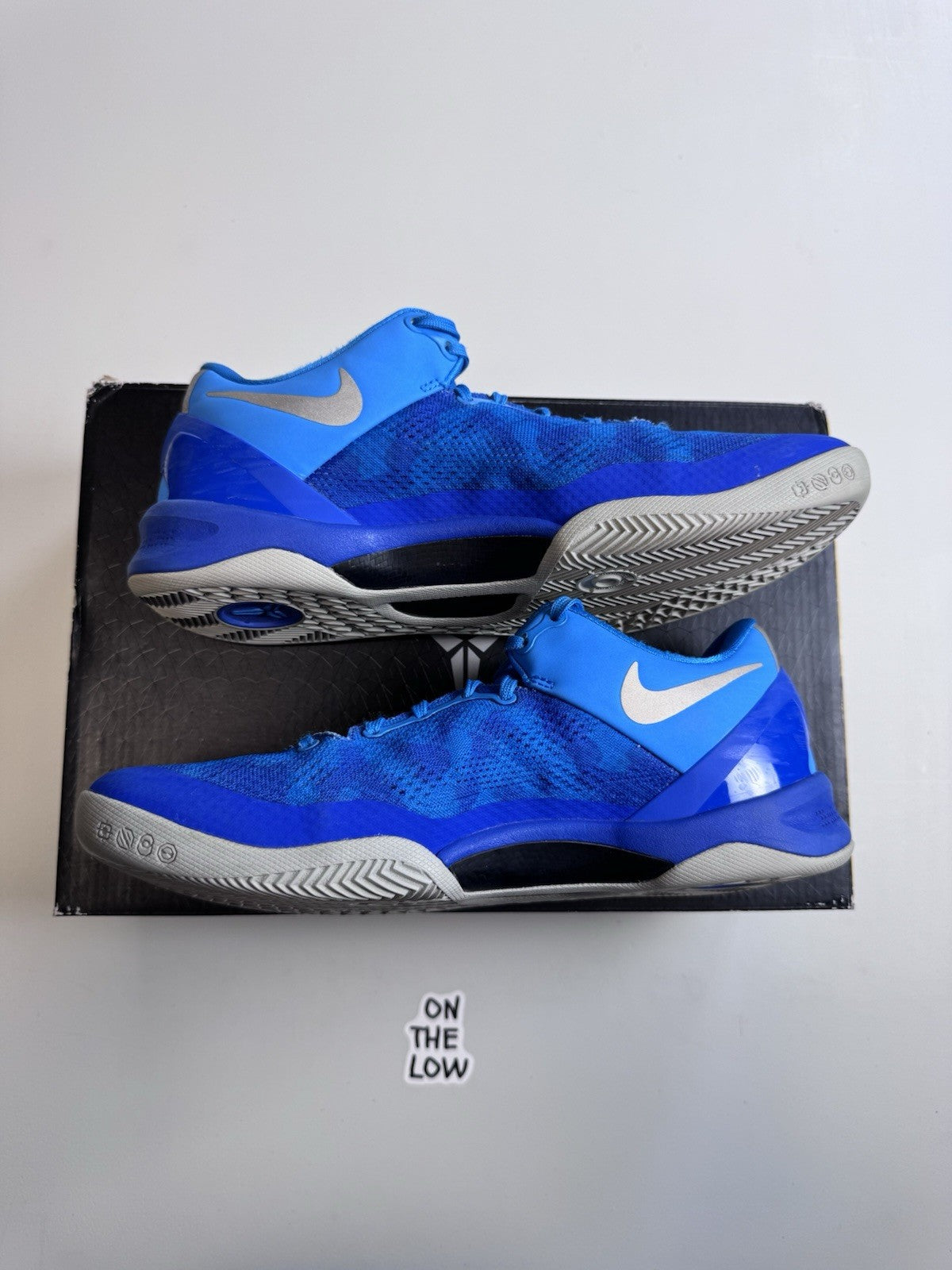 Nike Kobe 8 VIII System Blue Glow Coral Snake 555935-400 |Size 8 Mens | SEE DESC