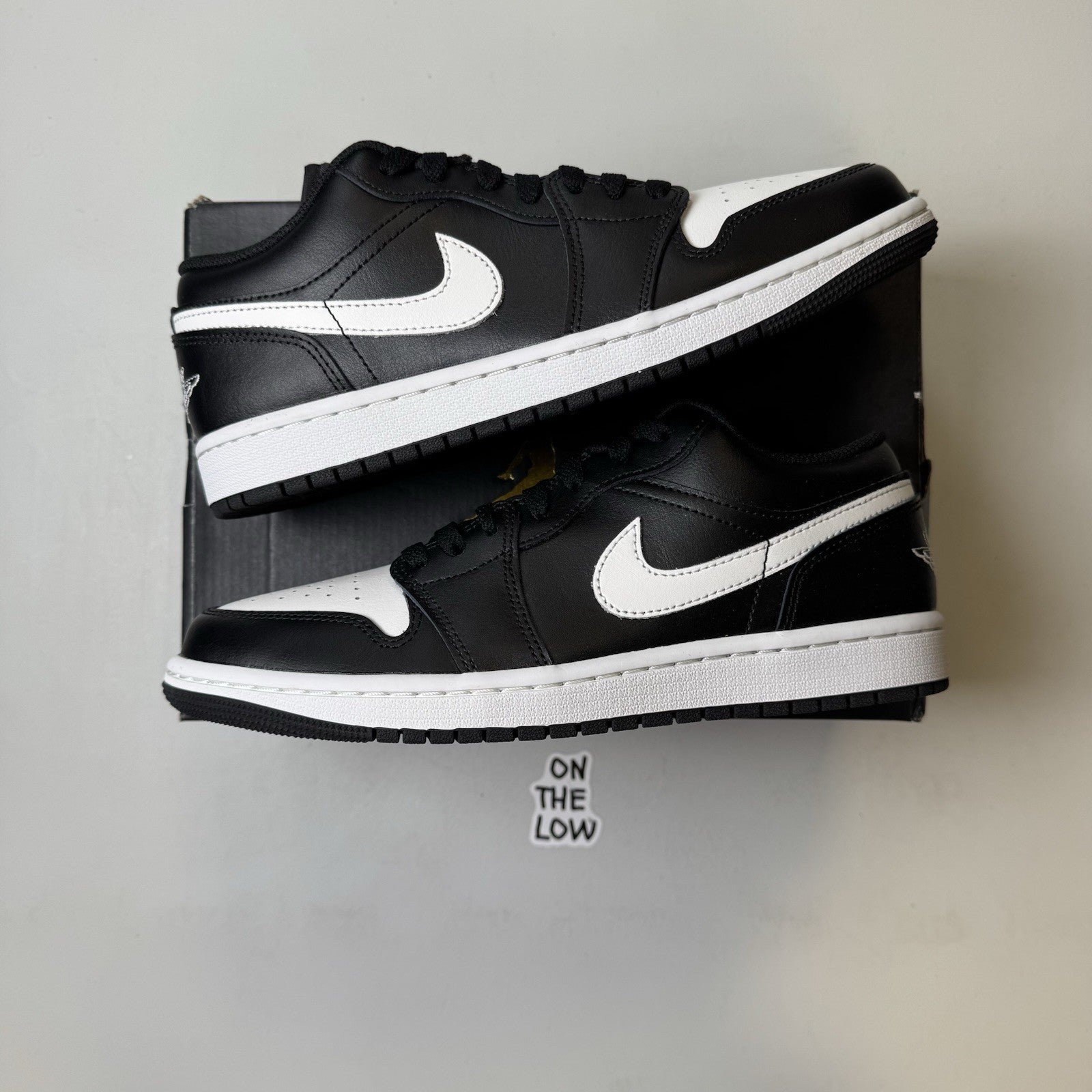 Nike Air Jordan 1 Low Black Summit White | 553558-043 | NEW | Size 8 Mens