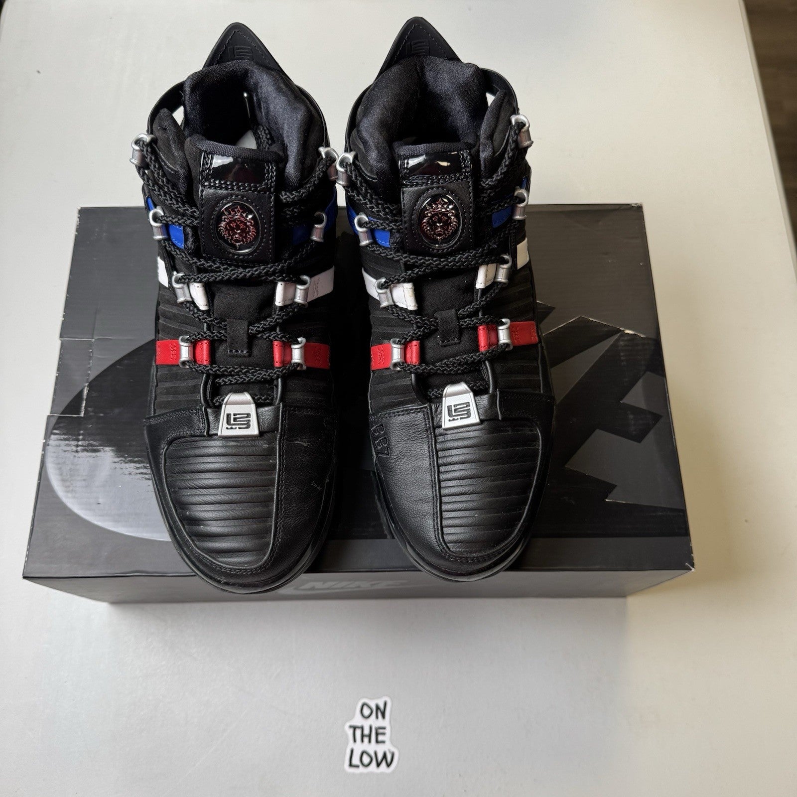 NEW Zoom Lebron III QS Black/Metallic Silver | DO9354-001 | Size 9 mens