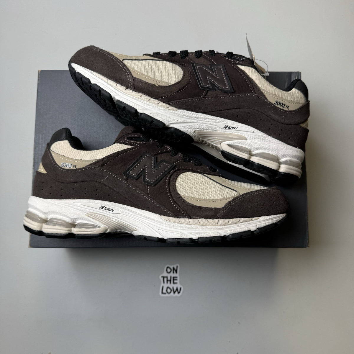 New Balance 2002R Gore-Tex Black Coffee | M2002RXQ | NEW NO LID | Size 8 Mens