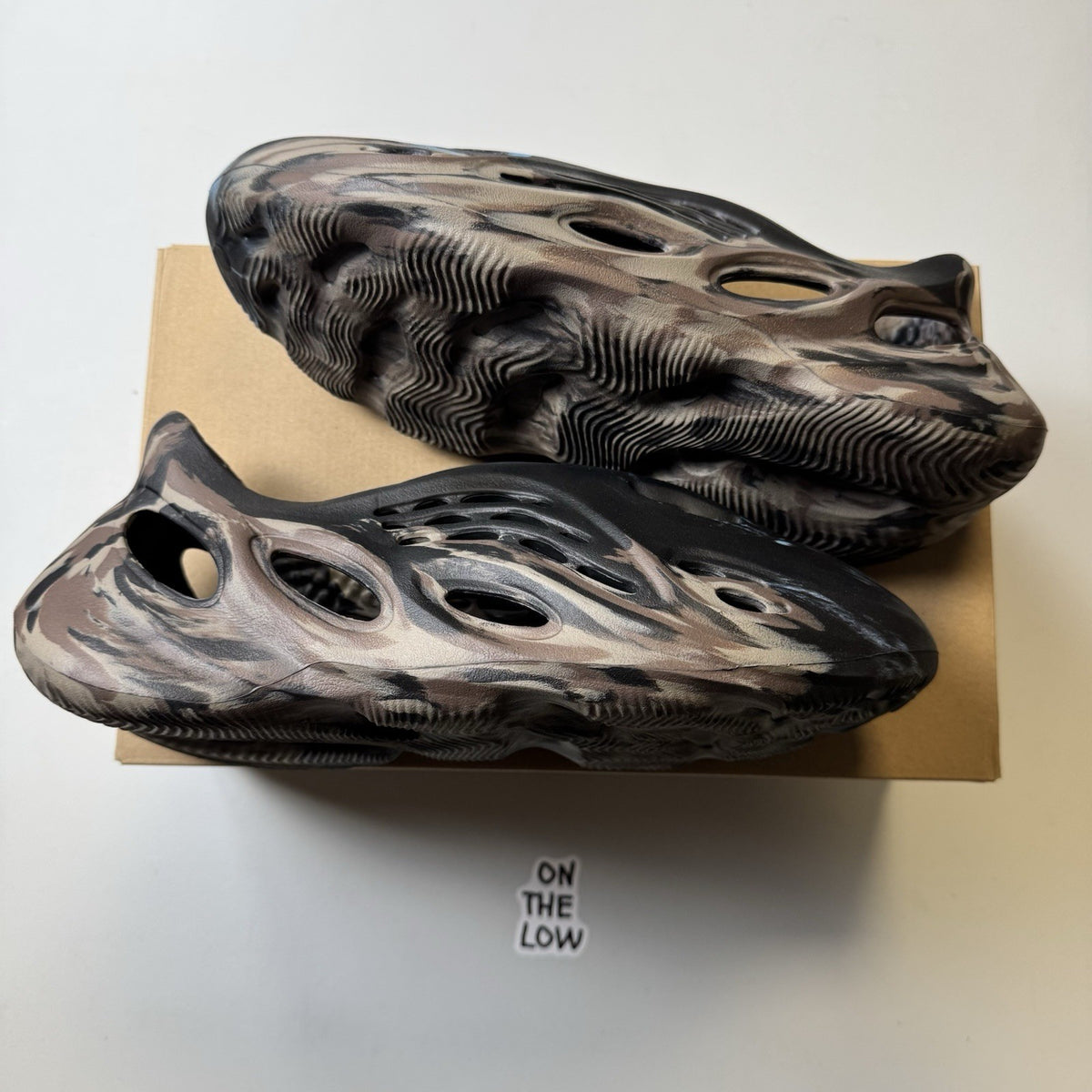 Adidas Yeezy Foam RNR MX Cinder | ID4126 | Size 11 Men US