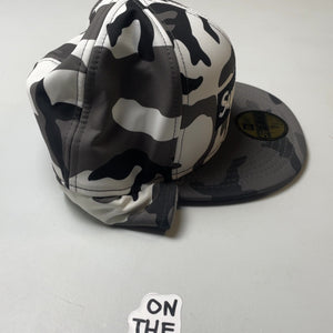 Supreme MLB Teams Box Logo New Era 59Fifty Snow Camo Baseball Cap