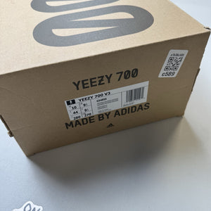 Adidas Yeezy 700 V3 Azareth | BRAND NEW | G54850 | Size 10 mens US