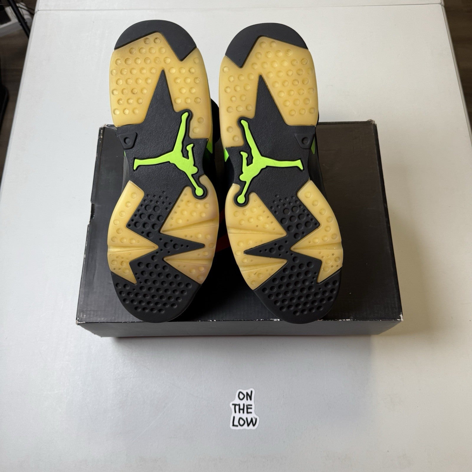 Nike Air Jordan 6 Retro Electric Green Black | CT8529-003 | size 9 Mens