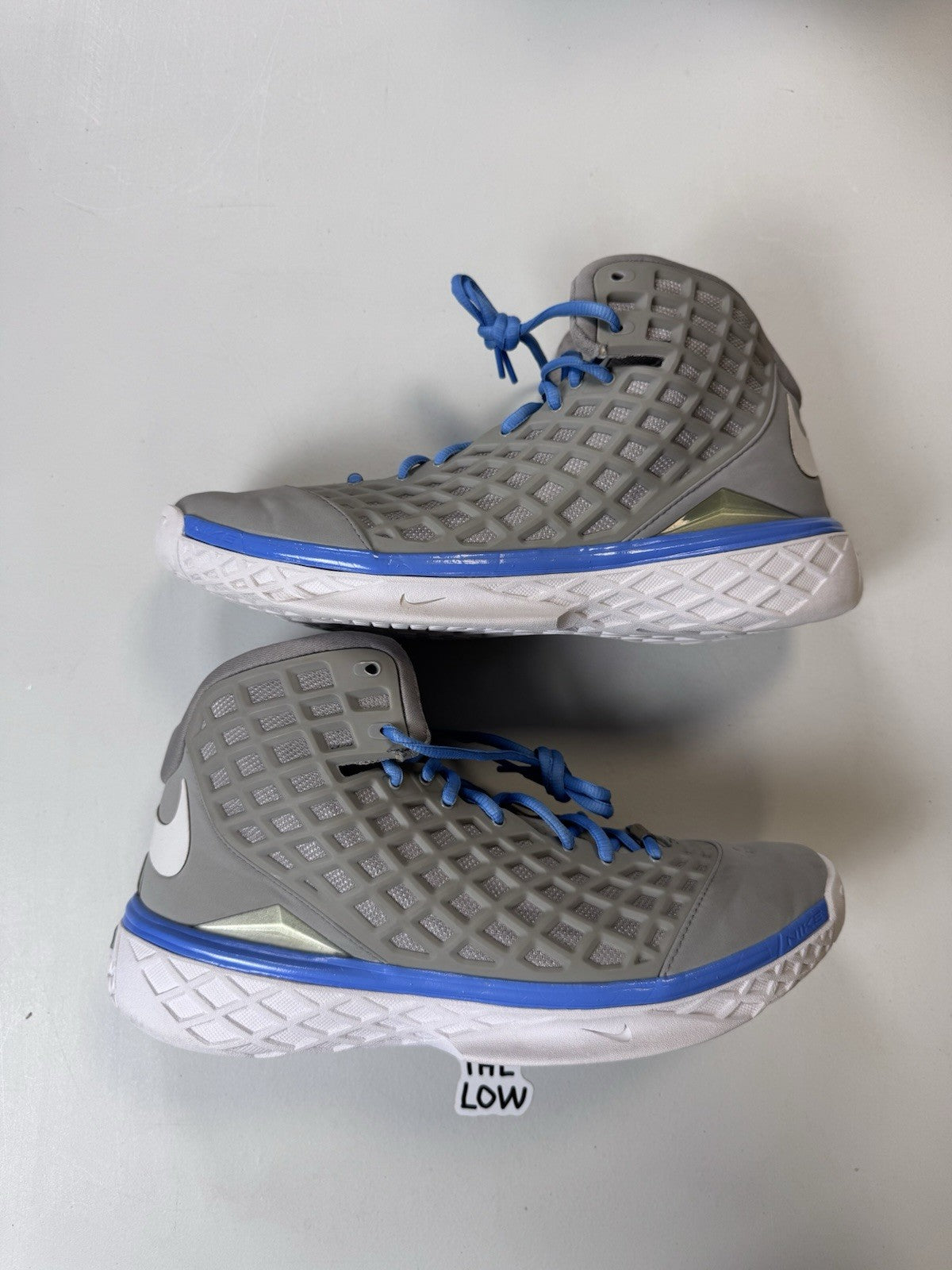 Nike Mens Zoom Kobe 3 MPLS Seal Grey UNC White | 318090-011 | Size 10.5 Mens