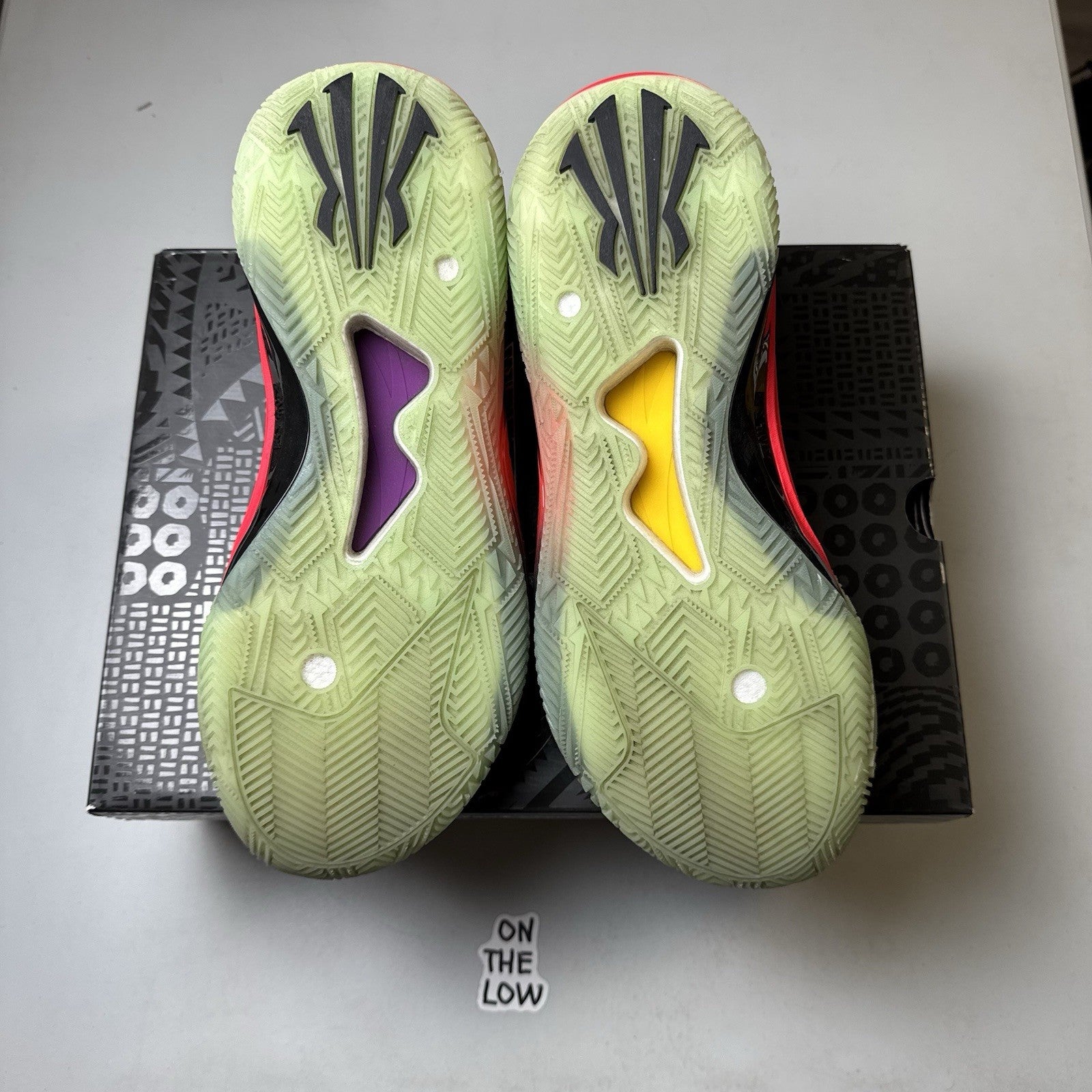 Anta Kai 1 Speed Electric Horizon | 8125B1128S-1 | Size 11.5 mens