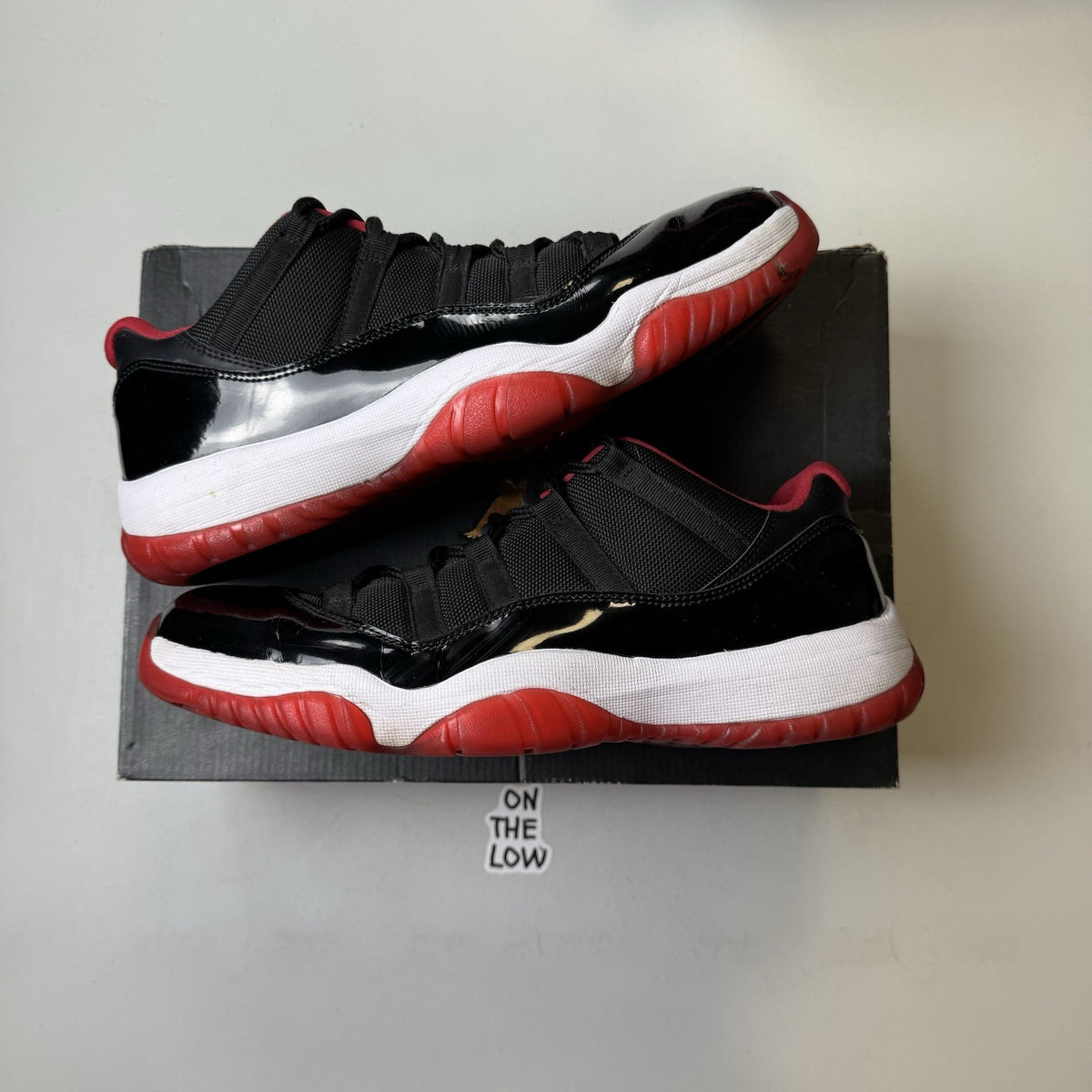 Air Jordan 11 Retro Low Bred 2015 | 528895-012 | Size 10.5 Mens US