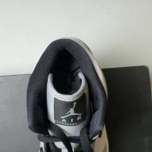 Air Jordan 1 Mid Light Smoke Grey | 554724-092 | Size 9 Men's US *READ DESC*