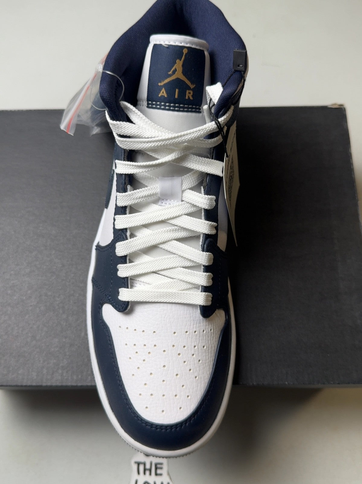 Air Jordan 1 Mid White Metallic Gold Obsidian | Size 8.5 M *READ DESC*