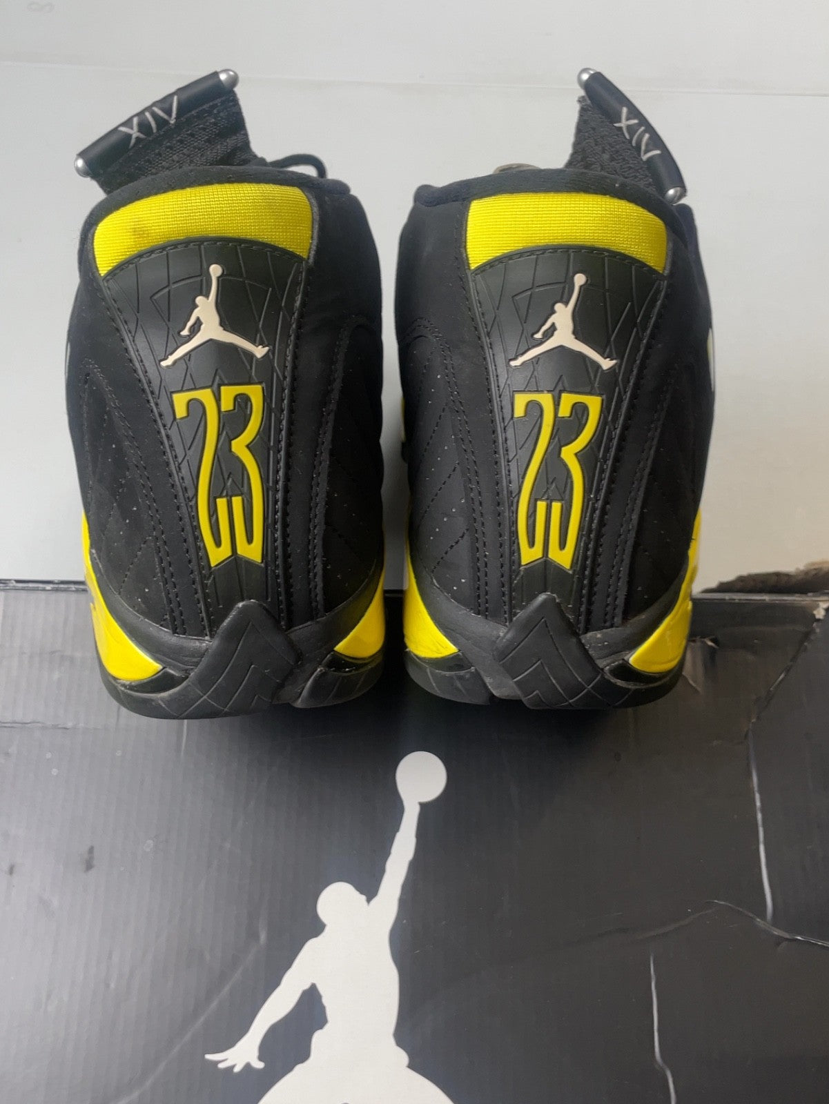 Air Jordan 14 Retro Thunder | 487471-070 | Size 10 Men's US