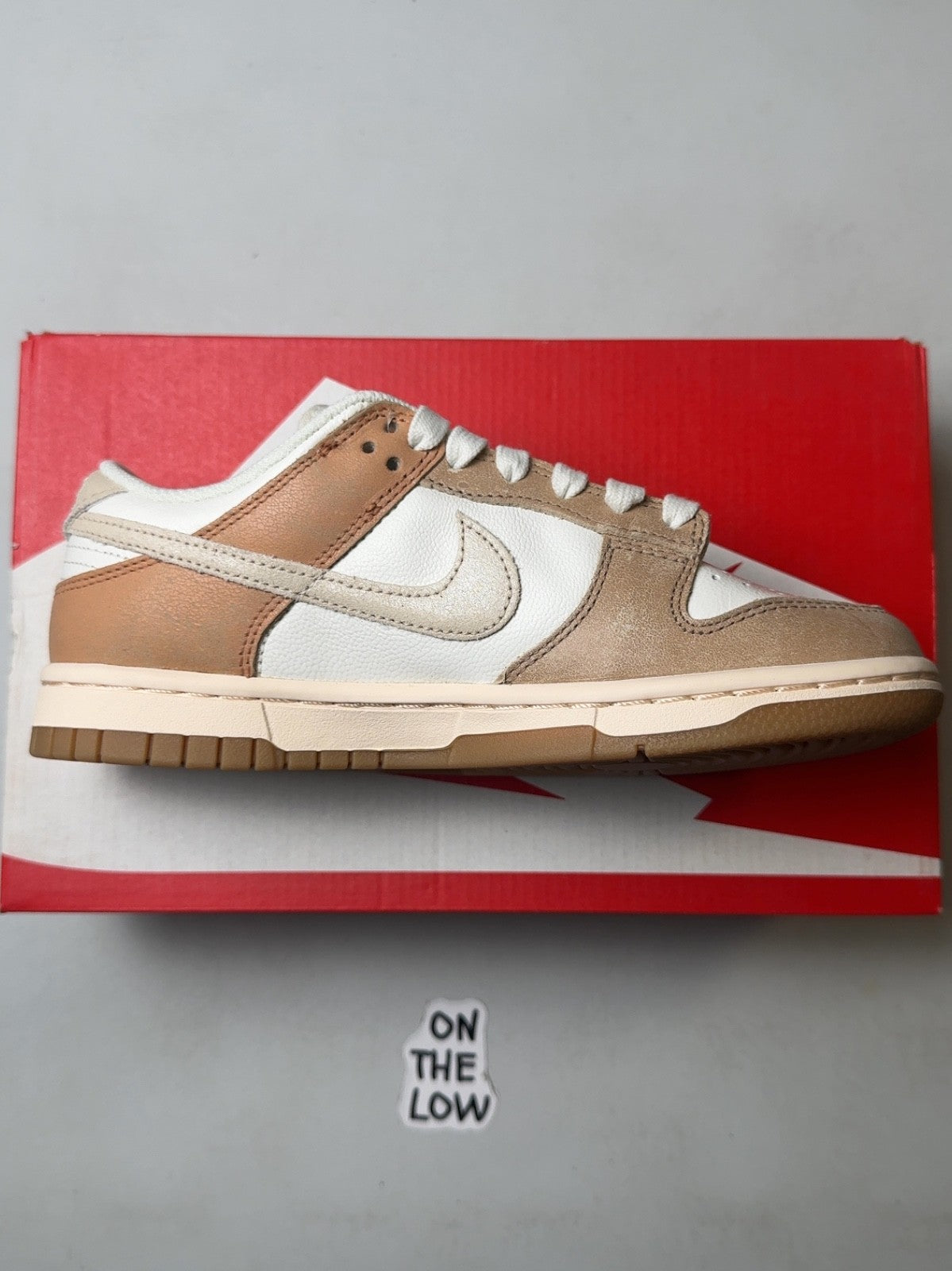 Nike Dunk Low SE Australia (Women's) | FN7645-133 | Size 6 Women's *READ DESC*
