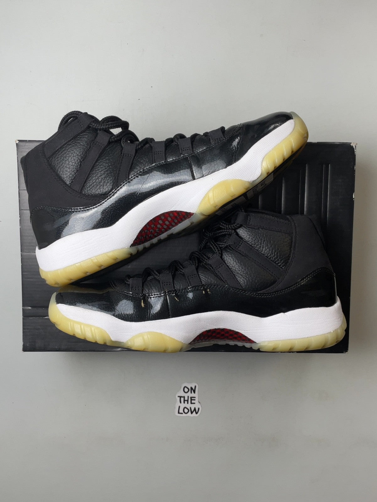 Jordan 11 Retro High  72-10 | 378037-002 | Size 10.5 Men's US
