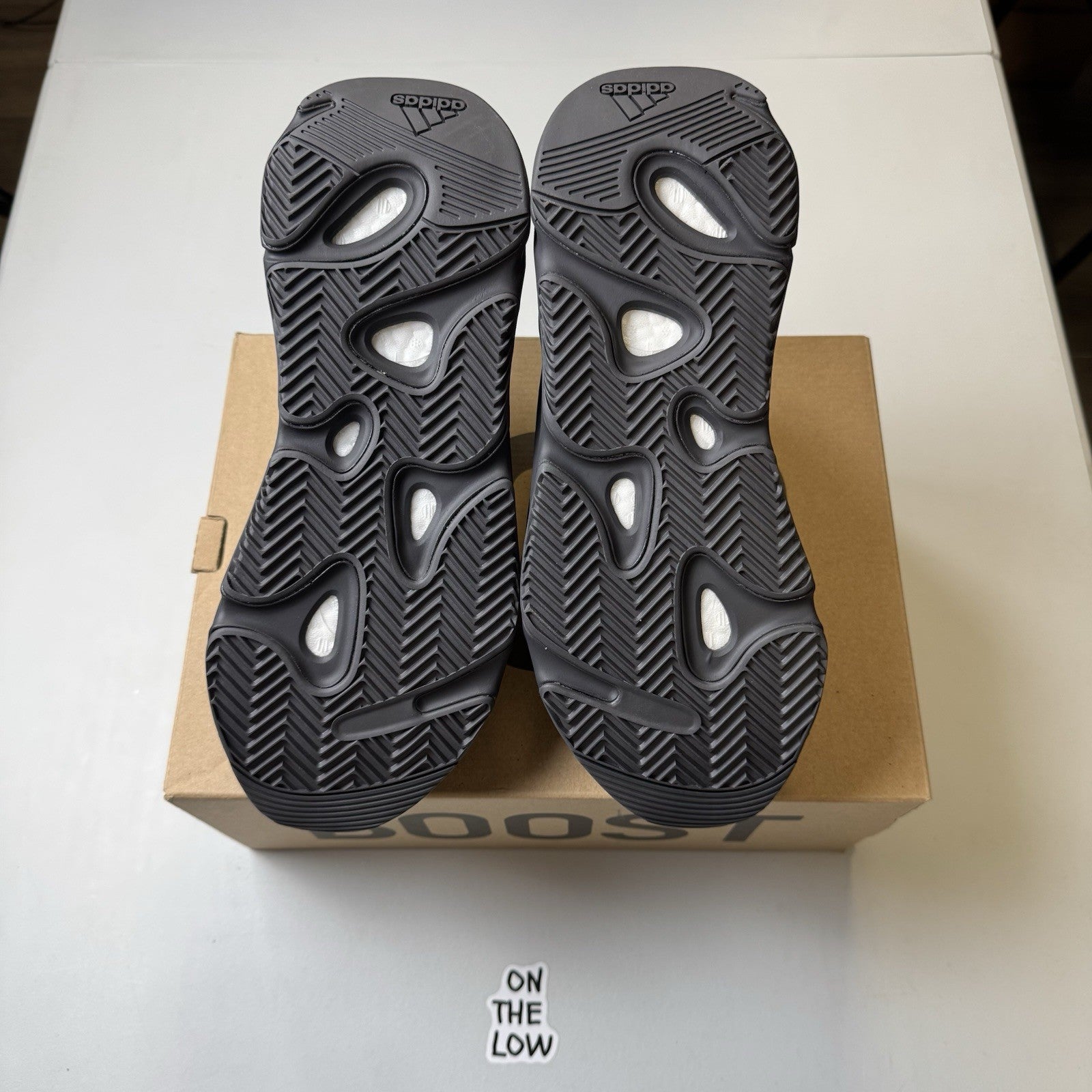 Adidas Yeezy Boost 700 MNVN Geode | GW9526 | BRAND NEW | size 10.5 mens US