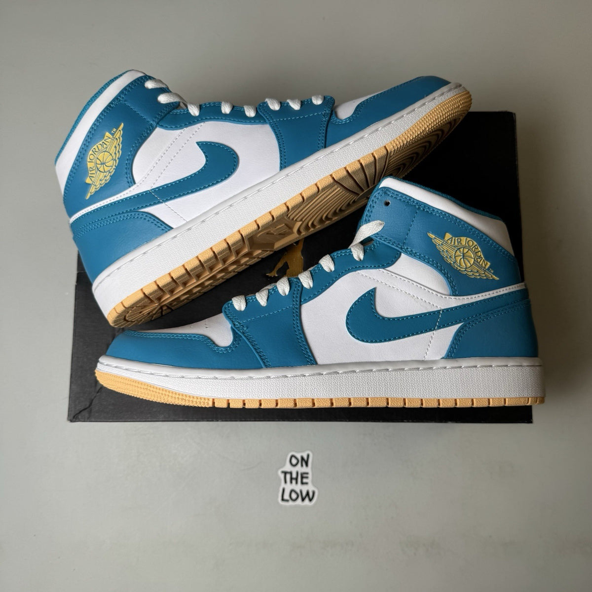 Air Jordan 1 Mid Aquatone | DQ8426-400 | Size 9.5 Mens US | NEW!