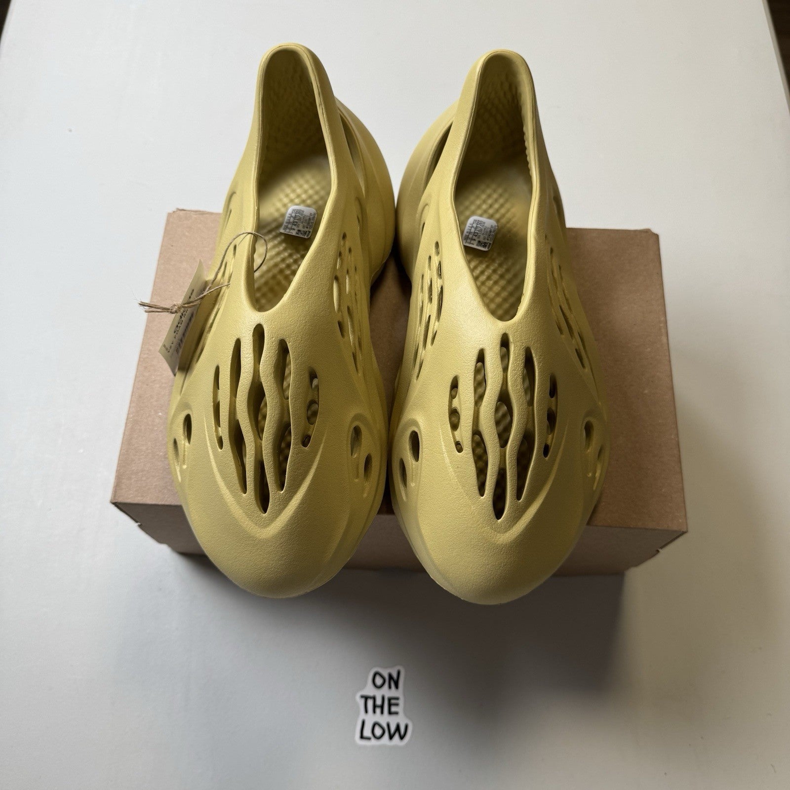 Adidas Yeezy Foam RNNR Sulfur | GV6775 | Size 9 Mens  US