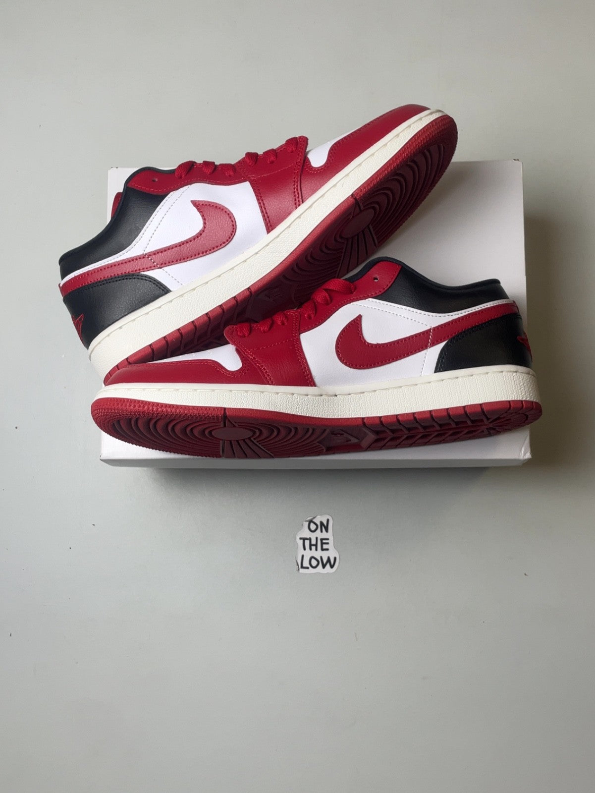 Air Jordan 1 Low Reverse Black Toe (Women's) | DC0774-160 | Size 11.5W / 10M