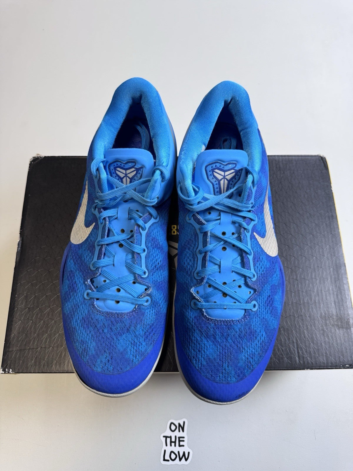 Nike Kobe 8 VIII System Blue Glow Coral Snake 555935-400 |Size 8 Mens | SEE DESC