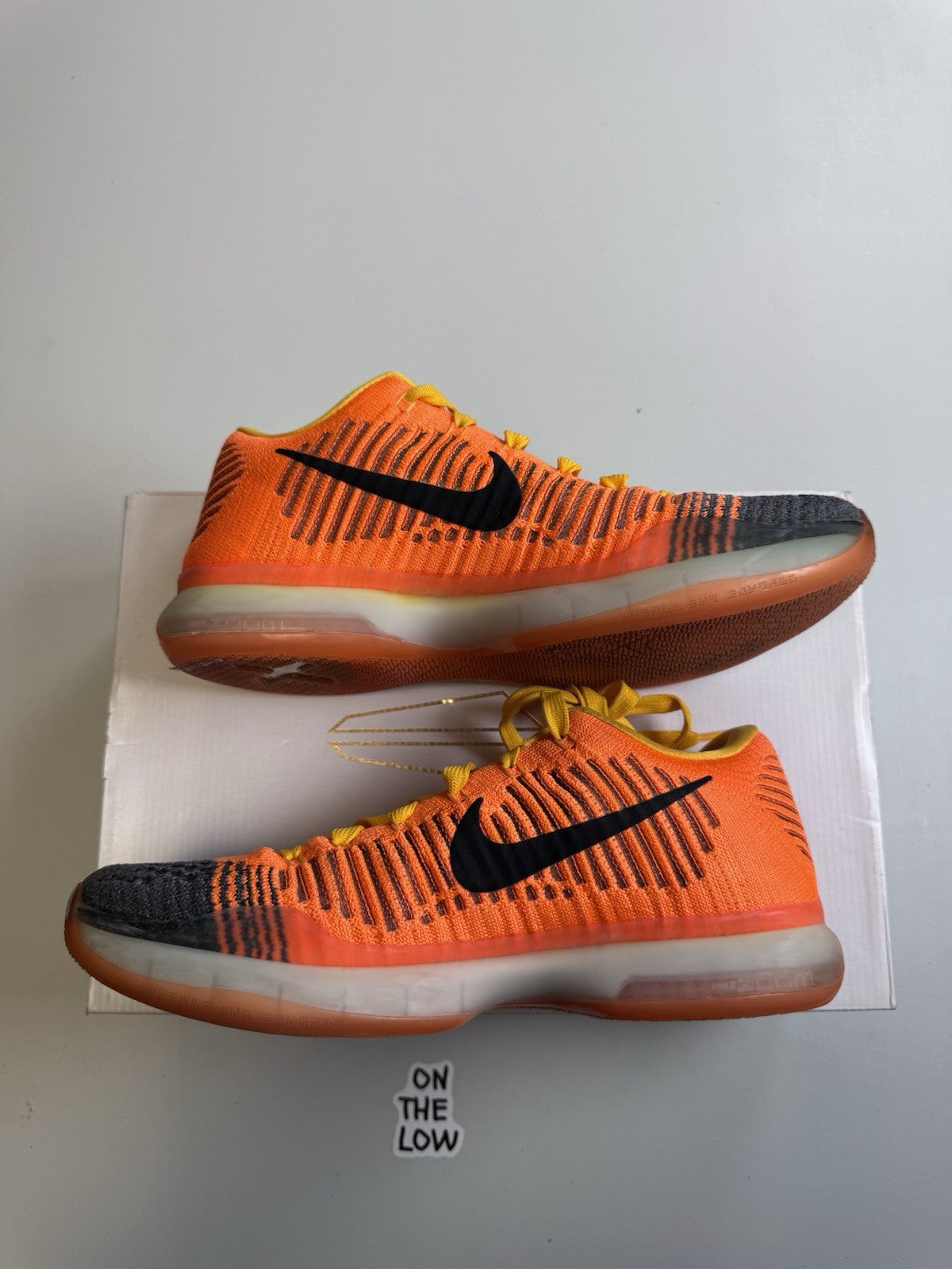 Nike Kobe 10 Elite Rivalry (Chester) 2015 | 747212-818 | Size 8 Mens US