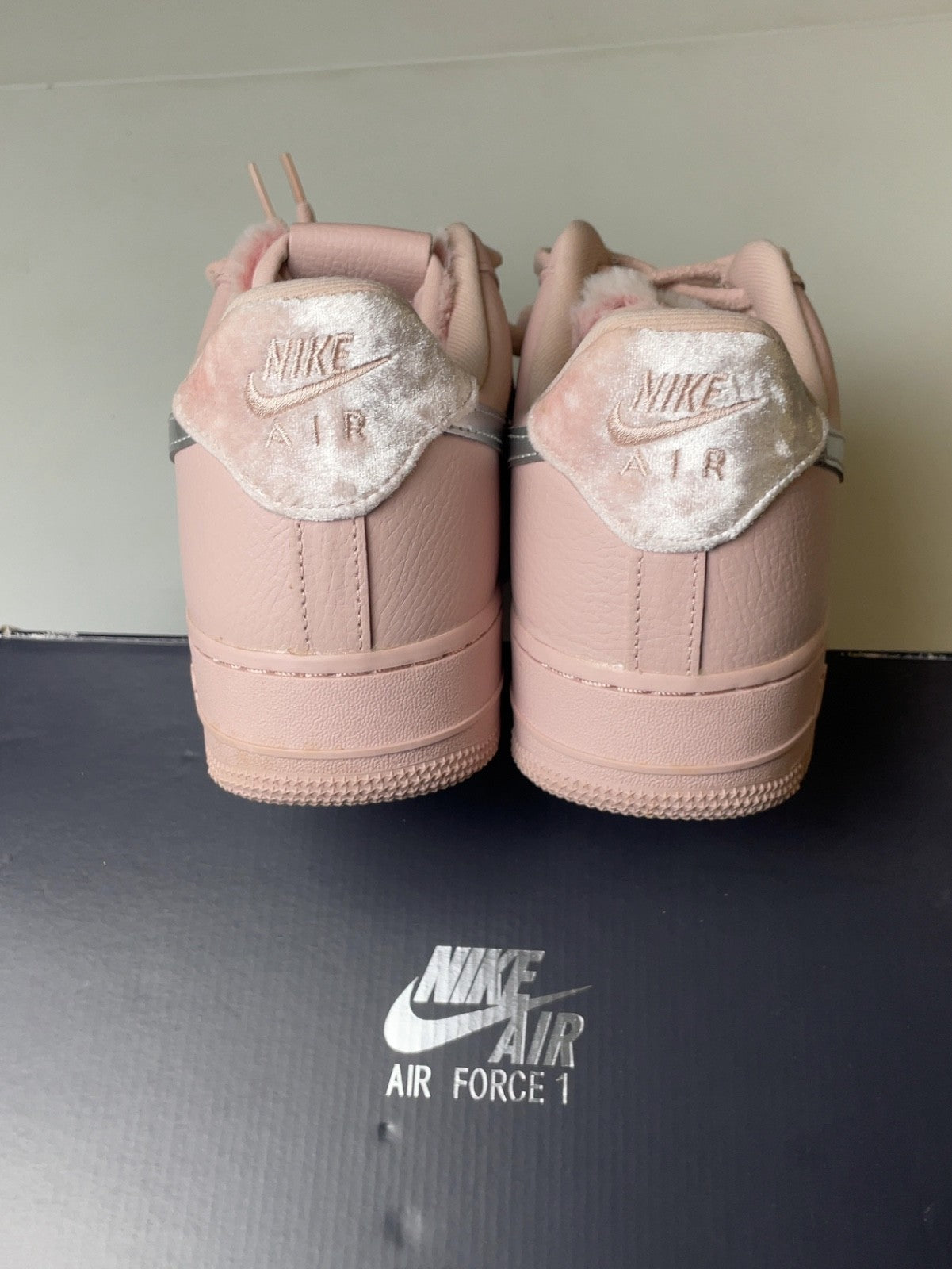 Nike Air Force 1 Low Faux Sherpa Fur (Women's) | D06724-601 | Size 11.5W / 10M