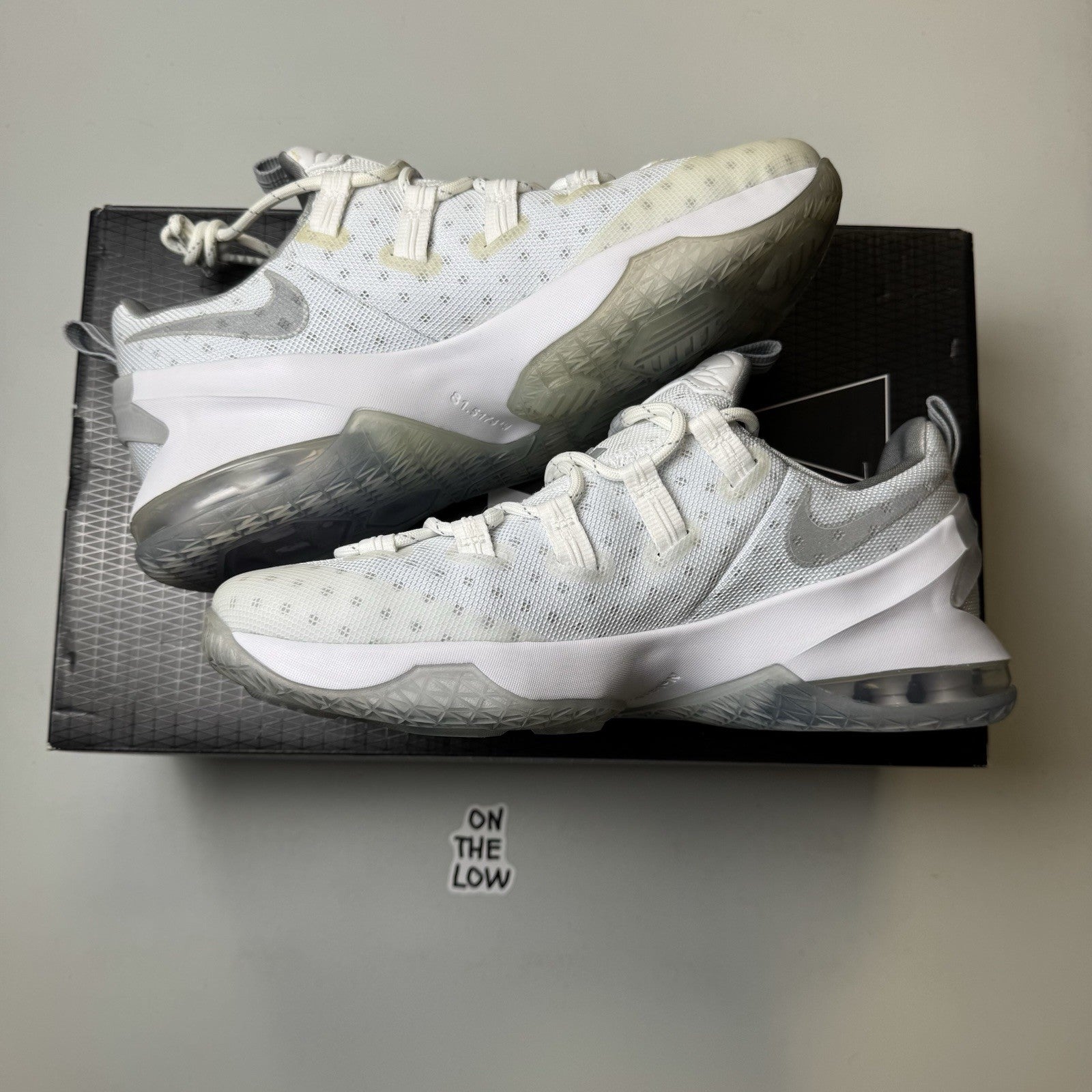 Nike LeBron 13 Low Metallic Silver | 831925-100 | NEW | Size 10 Mens