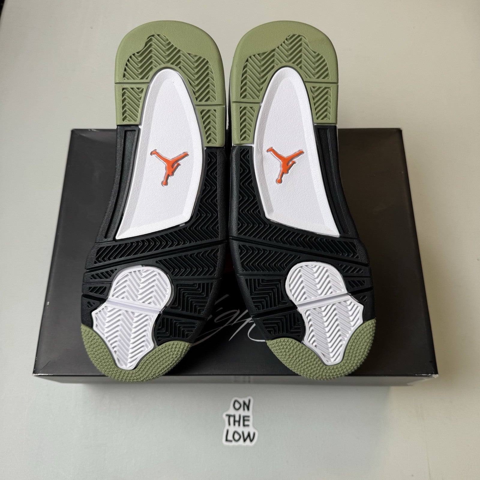Air Jordan 4 Retro Canyon Purple (W) 2022 | AQ9129-500 |  NEW | Size 9W/7.5M
