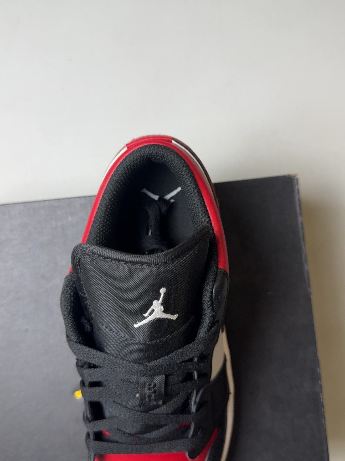 Air Jordan 1 Low Bred Toe (GS) | 553560-612 | Size 5 Y *READ DESC*