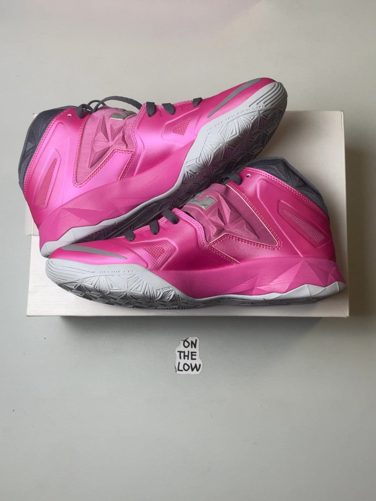 Nike LeBron Zoom Soldier 7 Kay Yow | 599264-600 | Size 10 Men's US