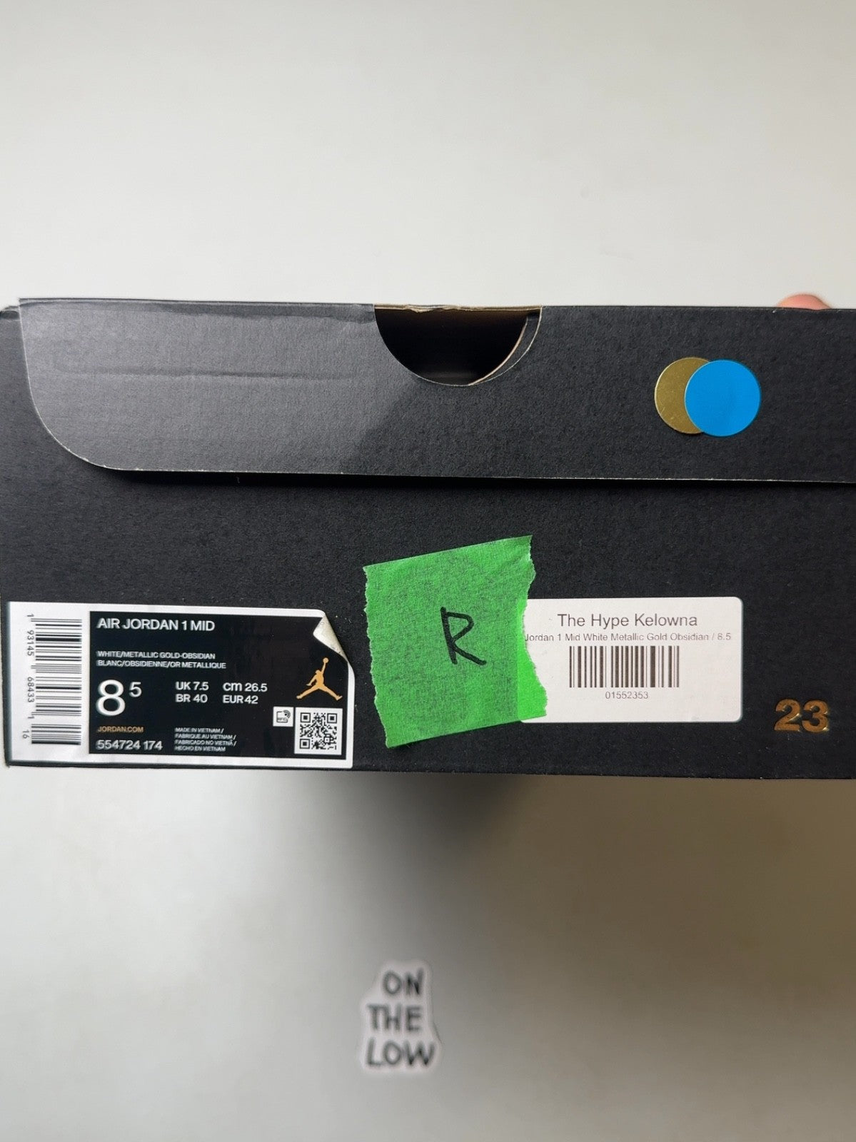 Air Jordan 1 Mid White Metallic Gold Obsidian | Size 8.5 M *READ DESC*