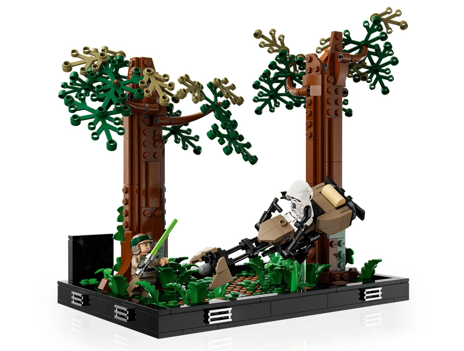 LEGO Endor Speeder Chase Diorama — Official LEGO gallery 3 of 4 — LEGO set 75353