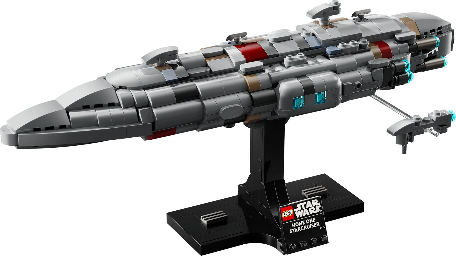 LEGO Home One Starcruiser — Official LEGO gallery 1 of 4 — LEGO set 75405